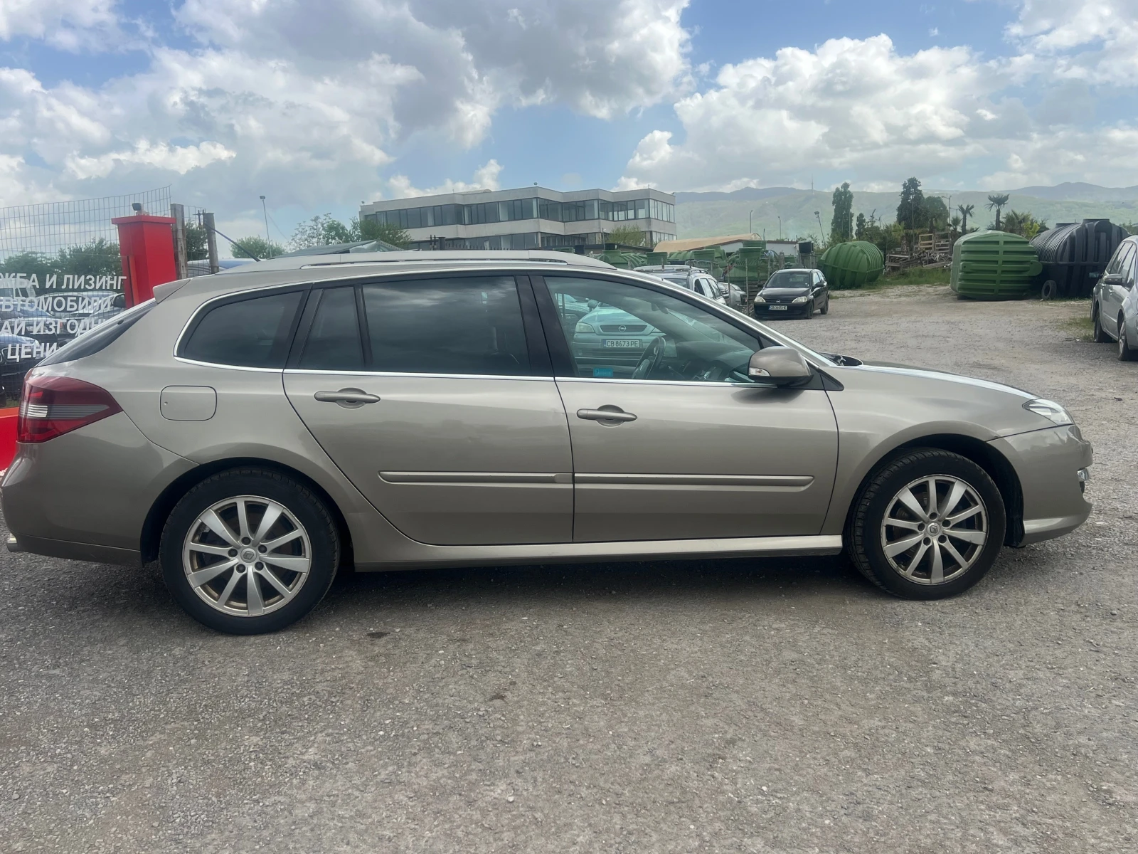Renault Laguna, снимка 9 - Автомобили и джипове - 54509134