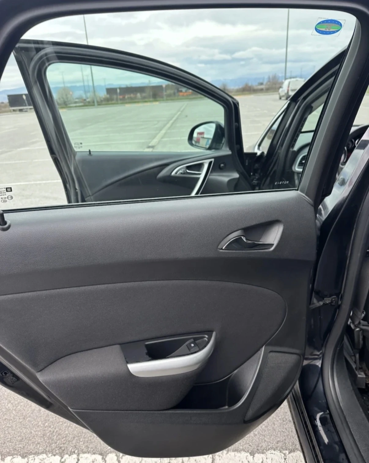 Opel Astra Opel Astra 1.7 CDTI, снимка 11 - Автомобили и джипове - 55127768
