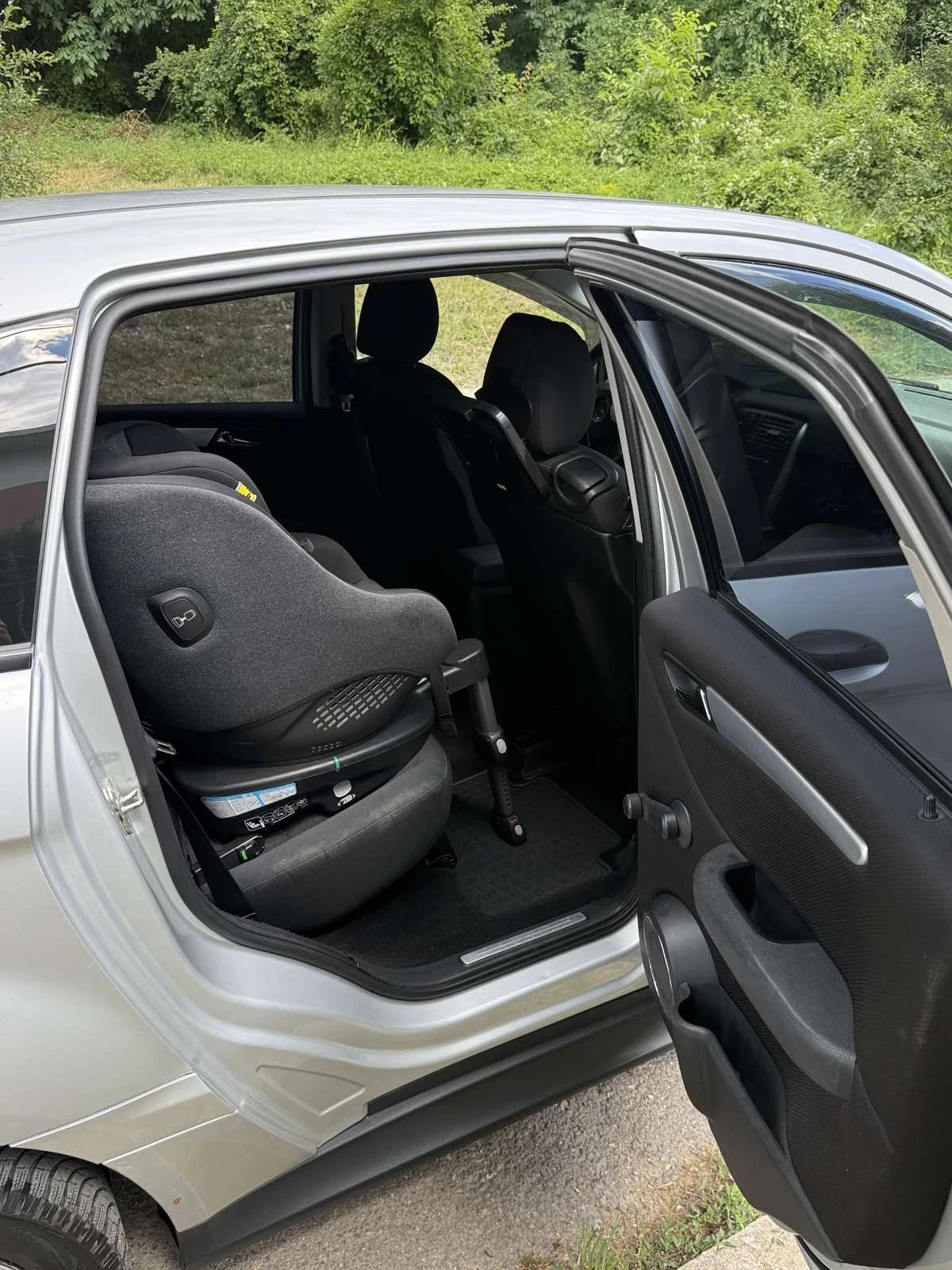Mercedes-Benz B 180, снимка 9 - Автомобили и джипове - 55264870