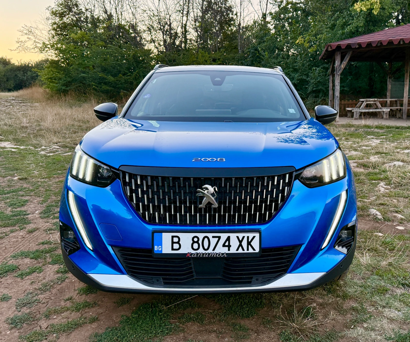 Peugeot 2008 GT PURETECH EAT 8 131