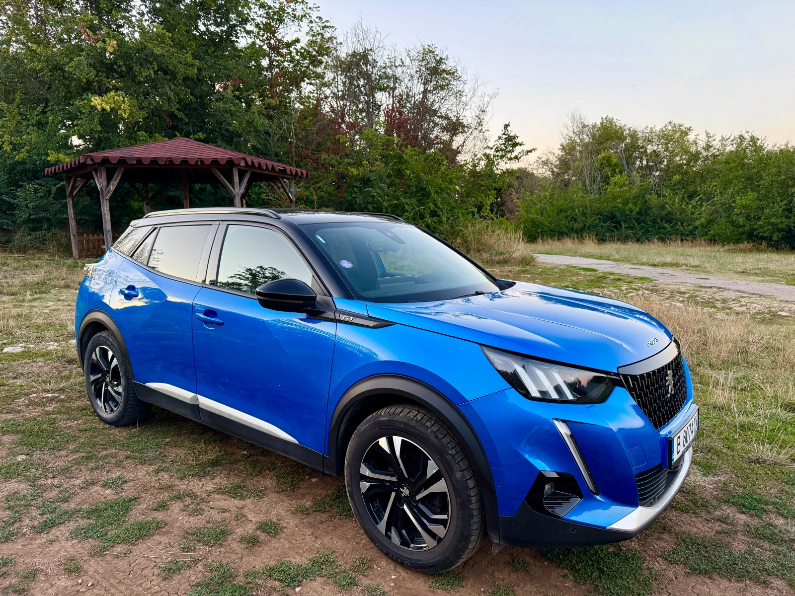 Peugeot 2008 GT PURETECH EAT 8 131, снимка 4 - Автомобили и джипове - 55709725