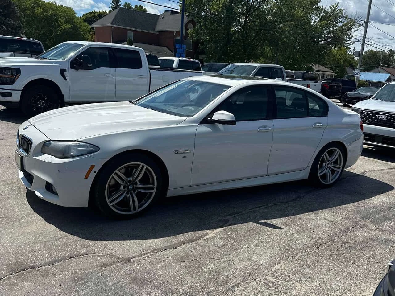 BMW 535 * 535d xDrive * CARFAX * ОПЦИЯ ЗА ФИНАНСИРАНЕ , снимка 2 - Автомобили и джипове - 55724190