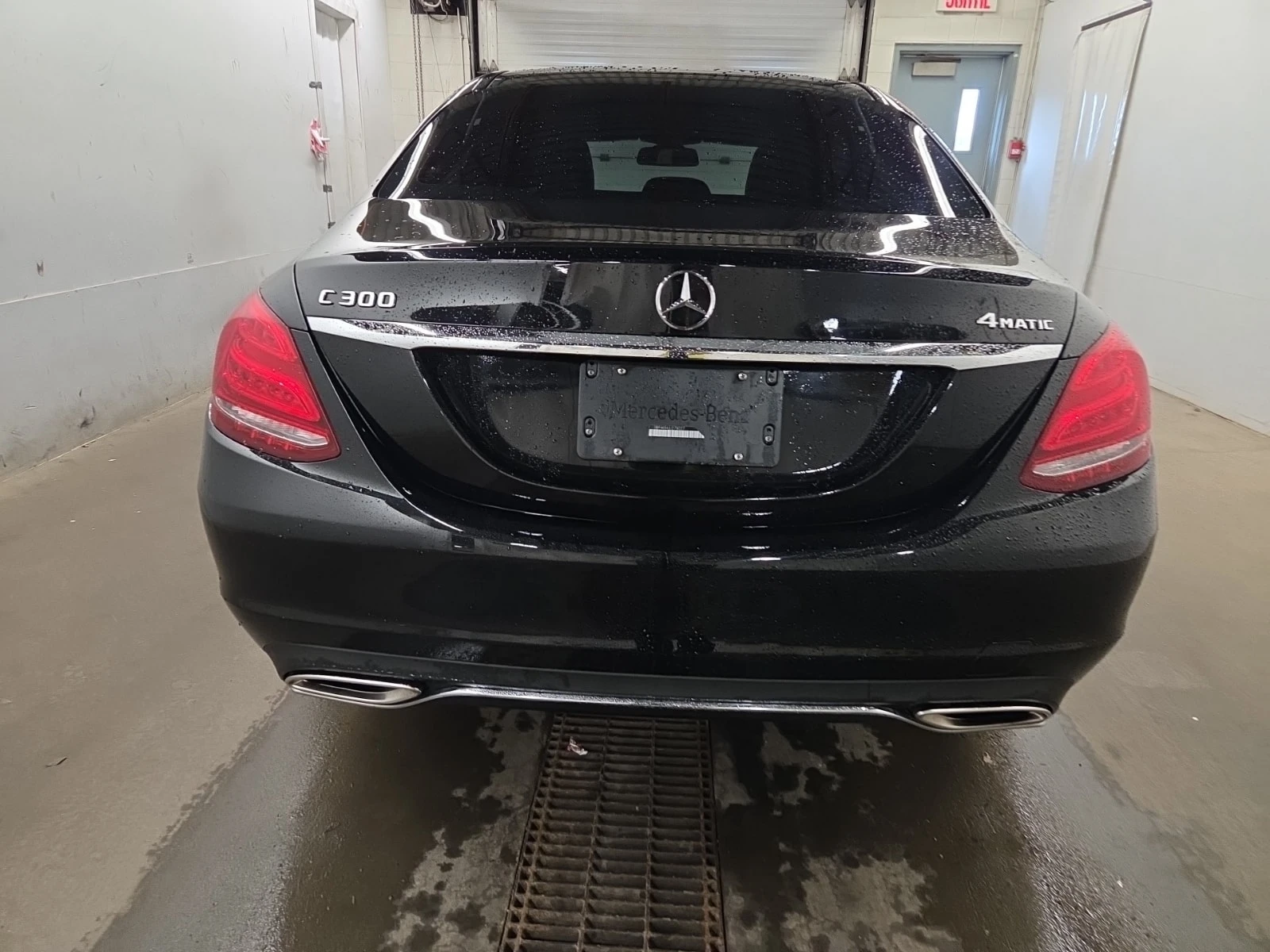 Mercedes-Benz C 300 * CARFAX * 2 КЛЮЧА * ПАНОРАМА * АМГ ПАКЕТ, снимка 5 - Автомобили и джипове - 55845123