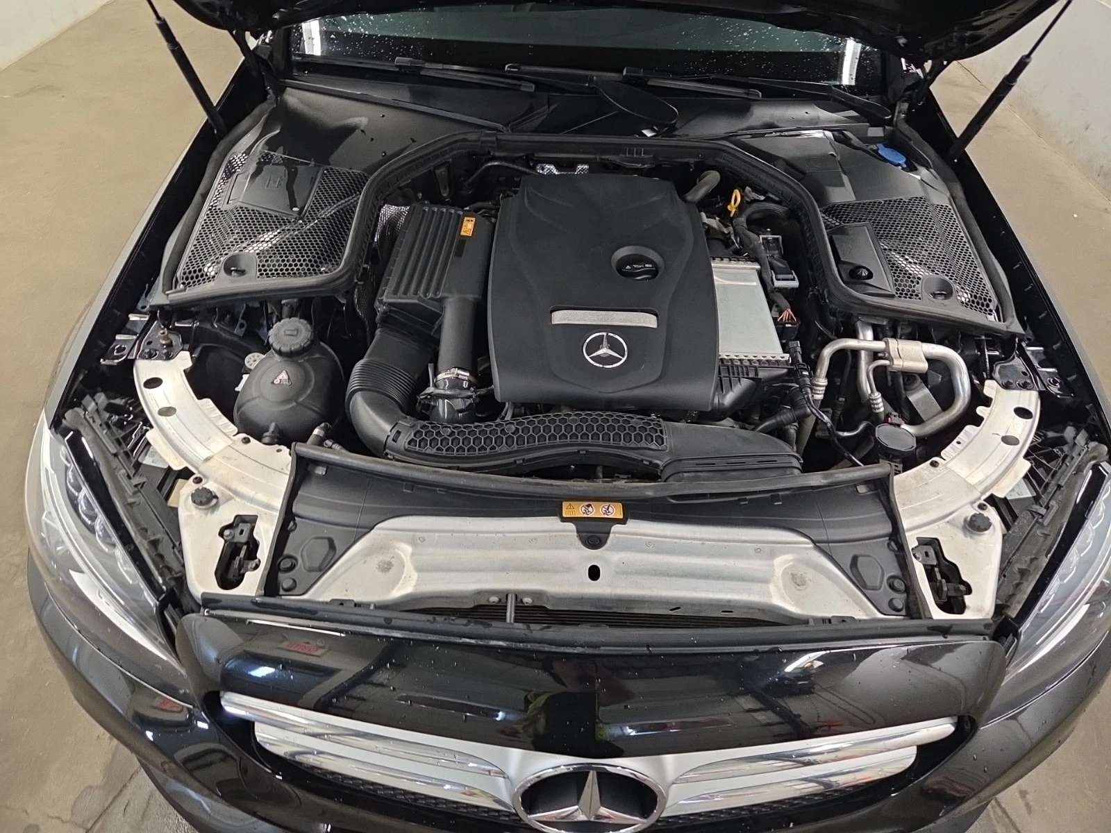 Mercedes-Benz C 300 * CARFAX * 2 КЛЮЧА * ПАНОРАМА * АМГ ПАКЕТ, снимка 17 - Автомобили и джипове - 55845123