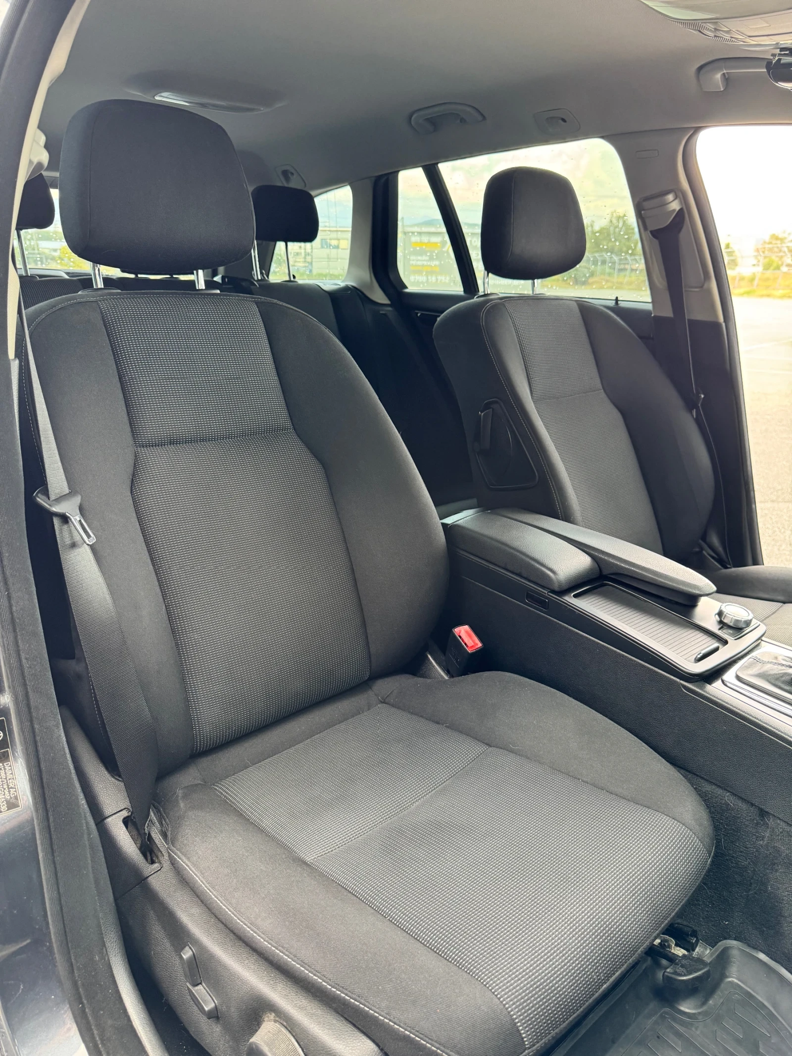 Mercedes-Benz C 220 2.2 CDI, снимка 11 - Автомобили и джипове - 55931660