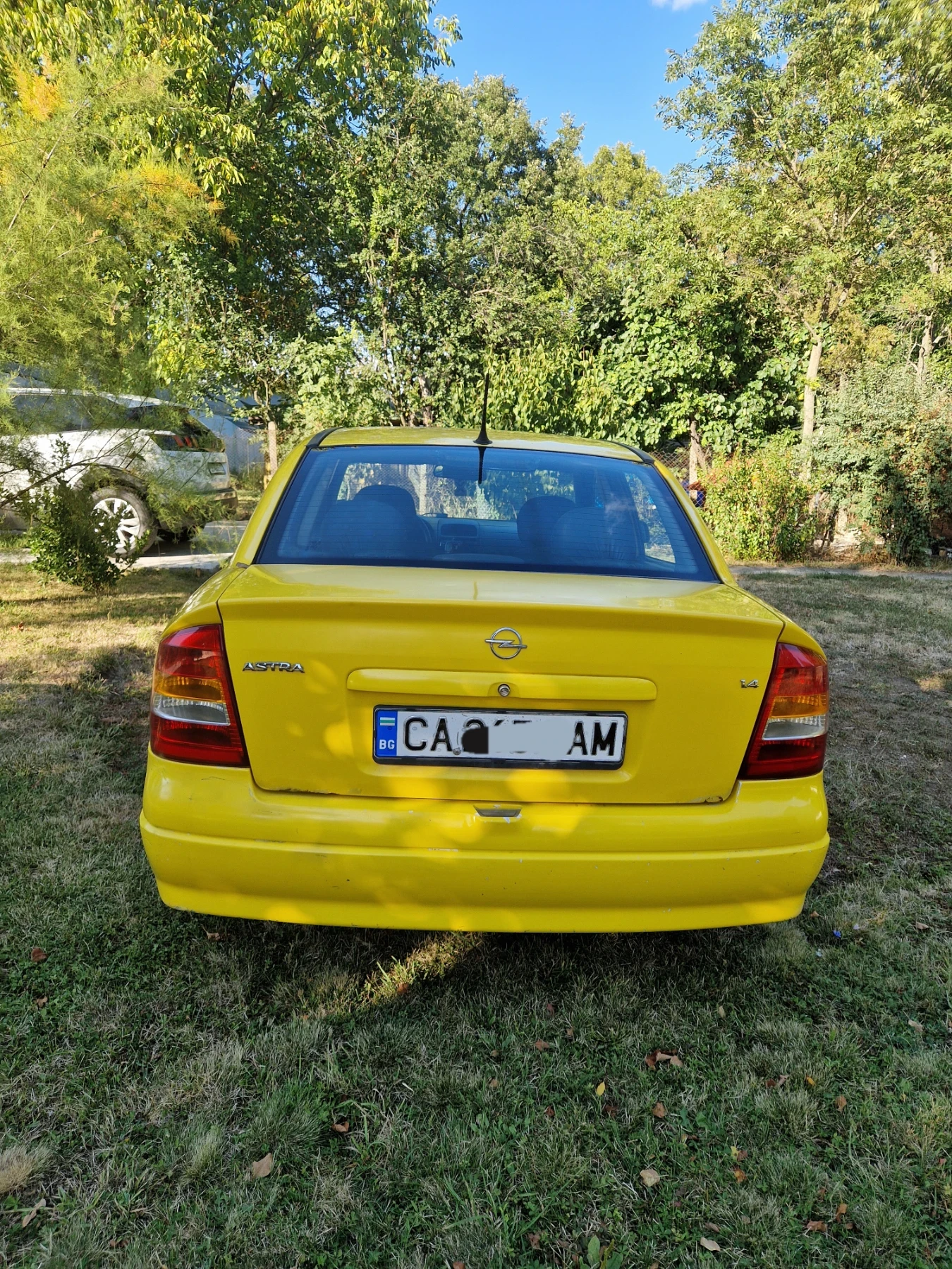Opel Astra, снимка 2 - Автомобили и джипове - 56061175