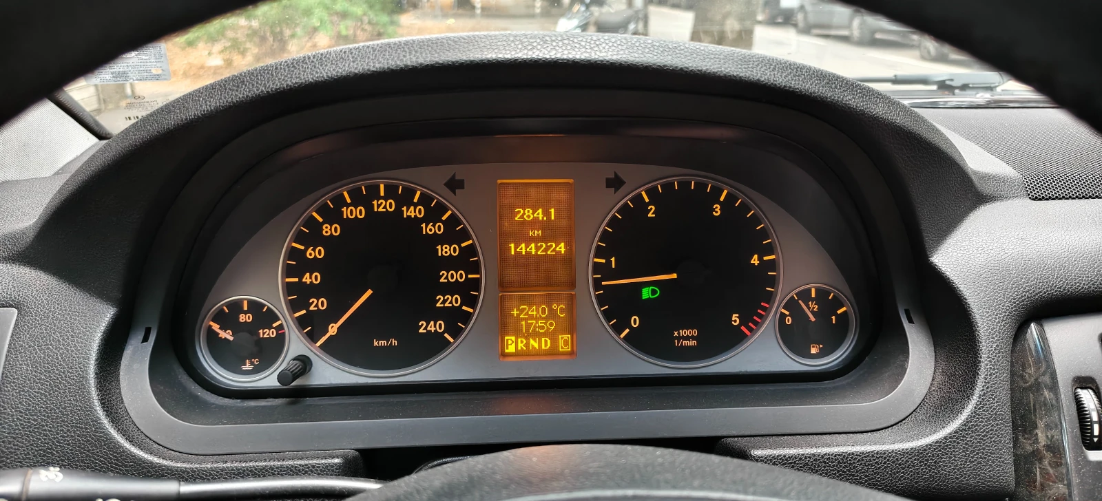 Mercedes-Benz B 180 CDI, снимка 8 - Автомобили и джипове - 56145478