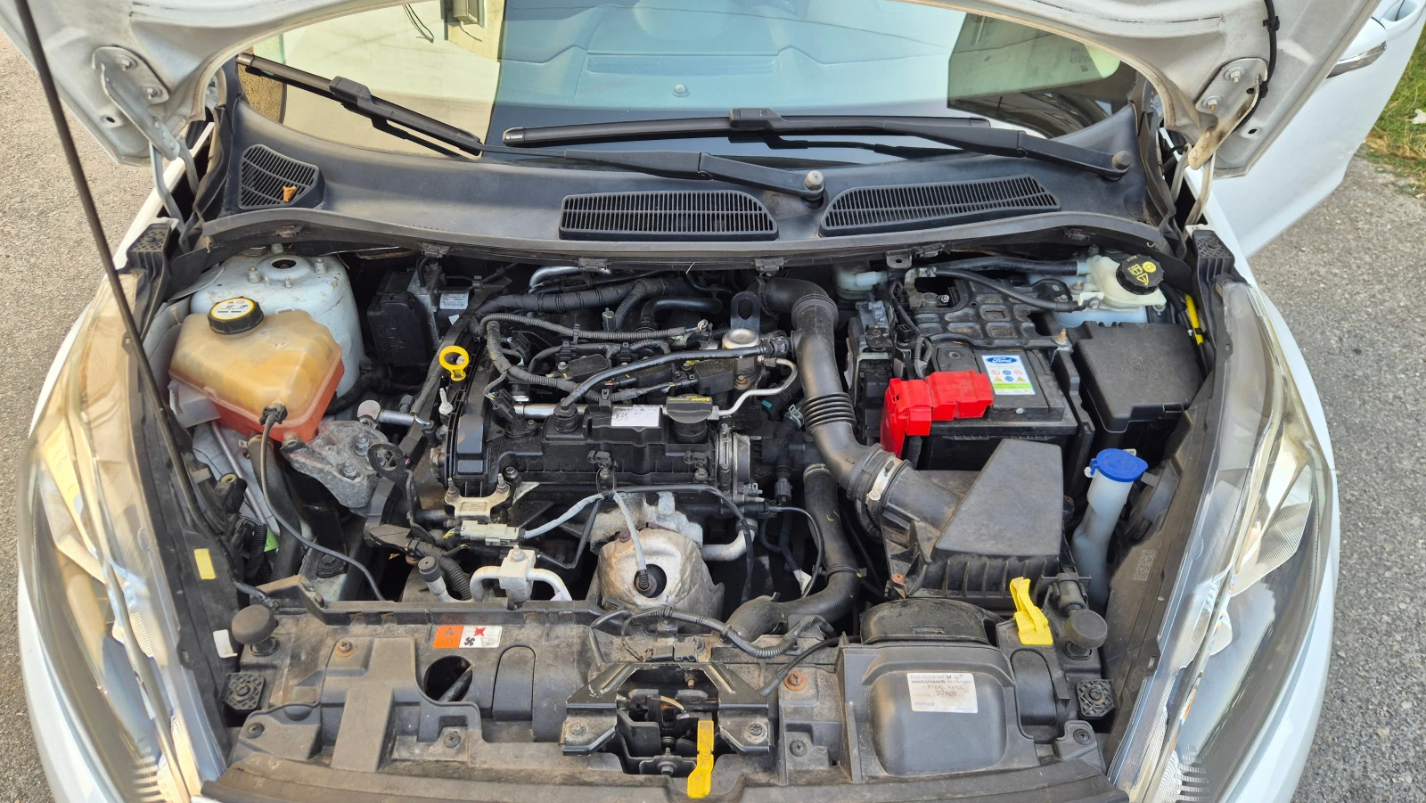 Ford Fiesta 1.0 FACELIFT, снимка 10 - Автомобили и джипове - 56203233