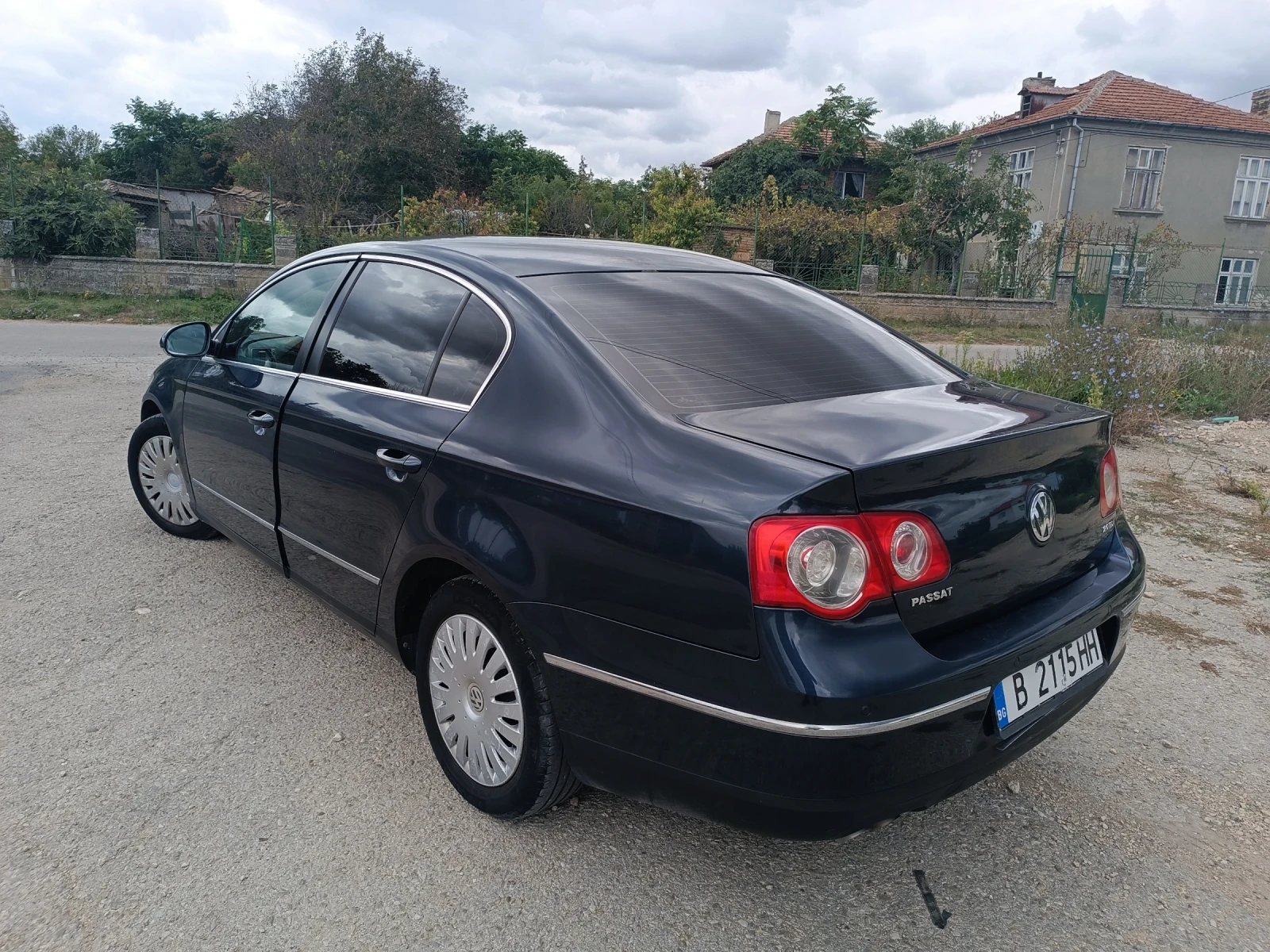 VW Passat B6, снимка 4 - Автомобили и джипове - 56235117