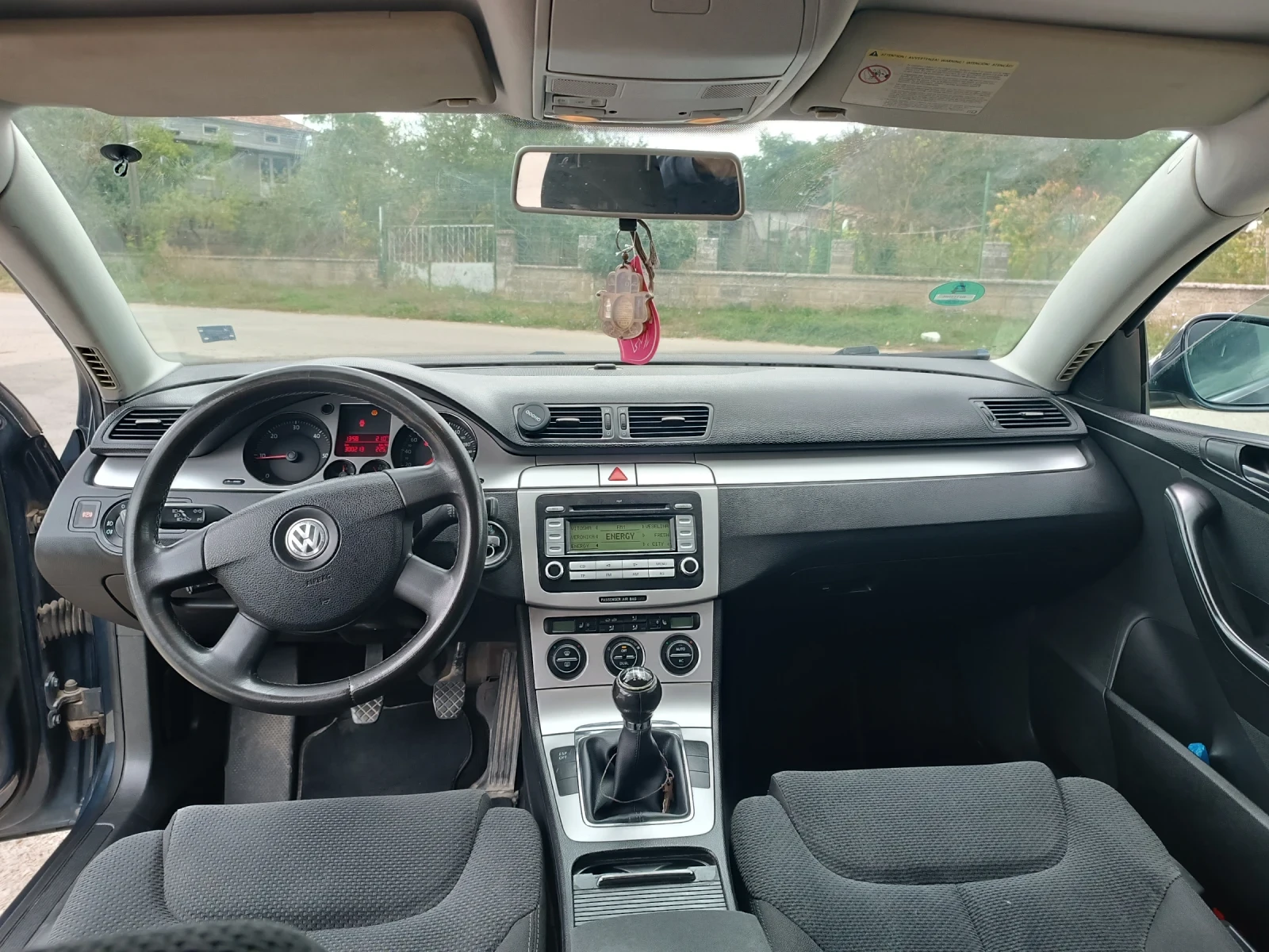 VW Passat B6, снимка 5 - Автомобили и джипове - 56235117