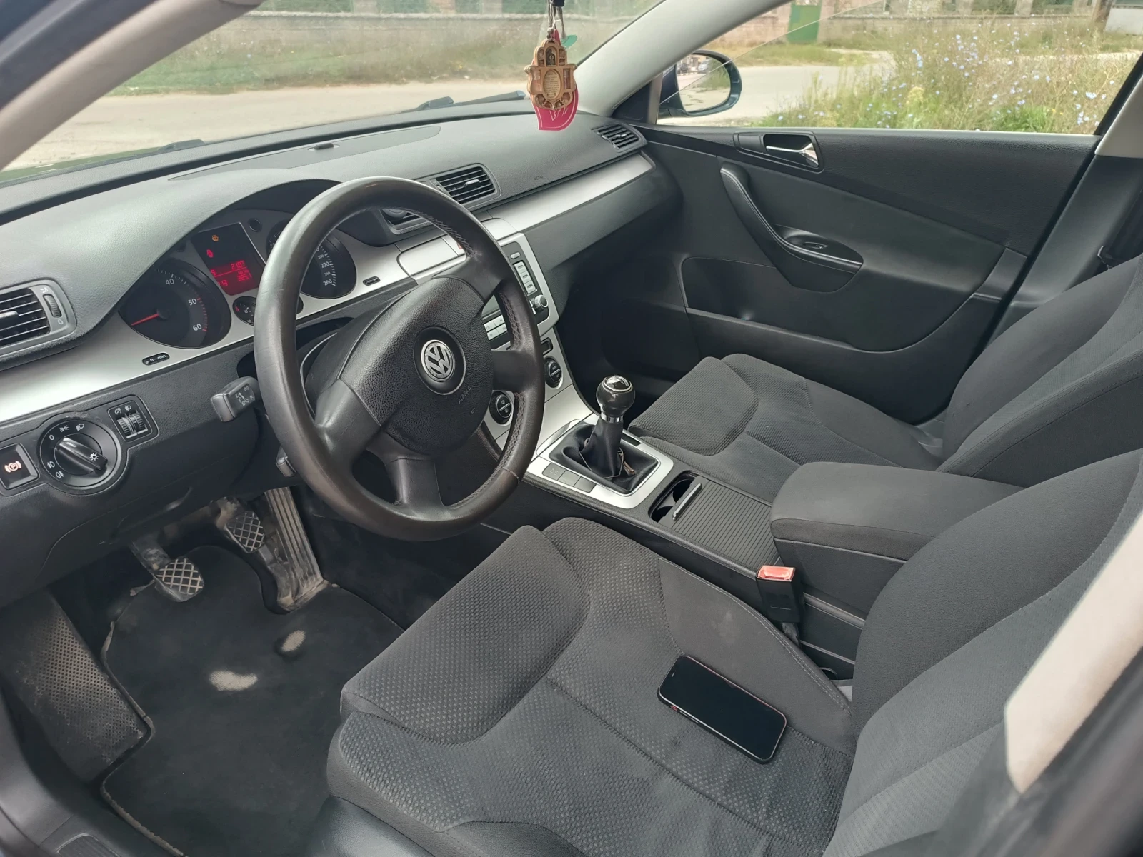 VW Passat B6, снимка 6 - Автомобили и джипове - 56235117