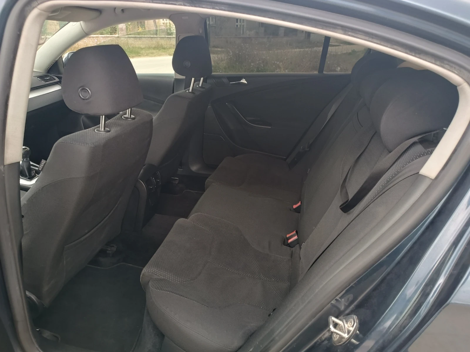 VW Passat B6, снимка 10 - Автомобили и джипове - 56235117