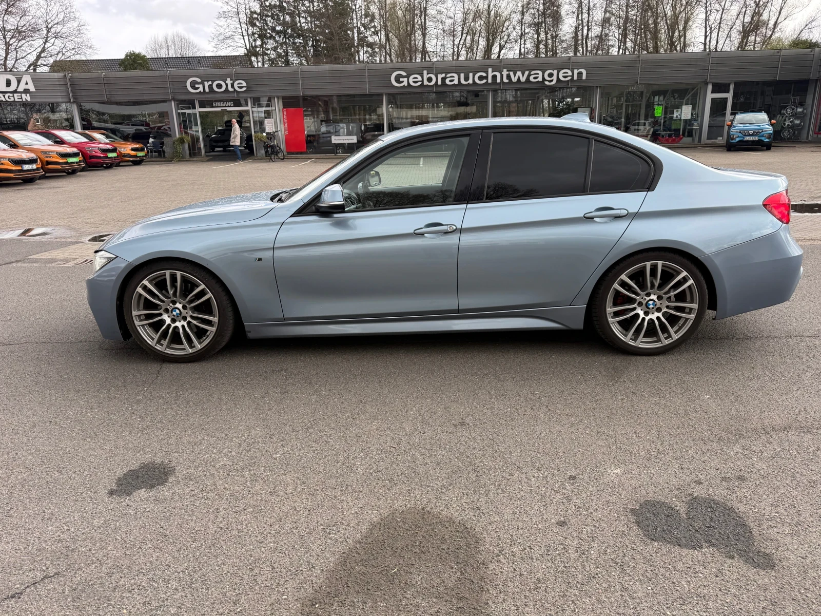 BMW 320, снимка 4 - Автомобили и джипове - 56350737