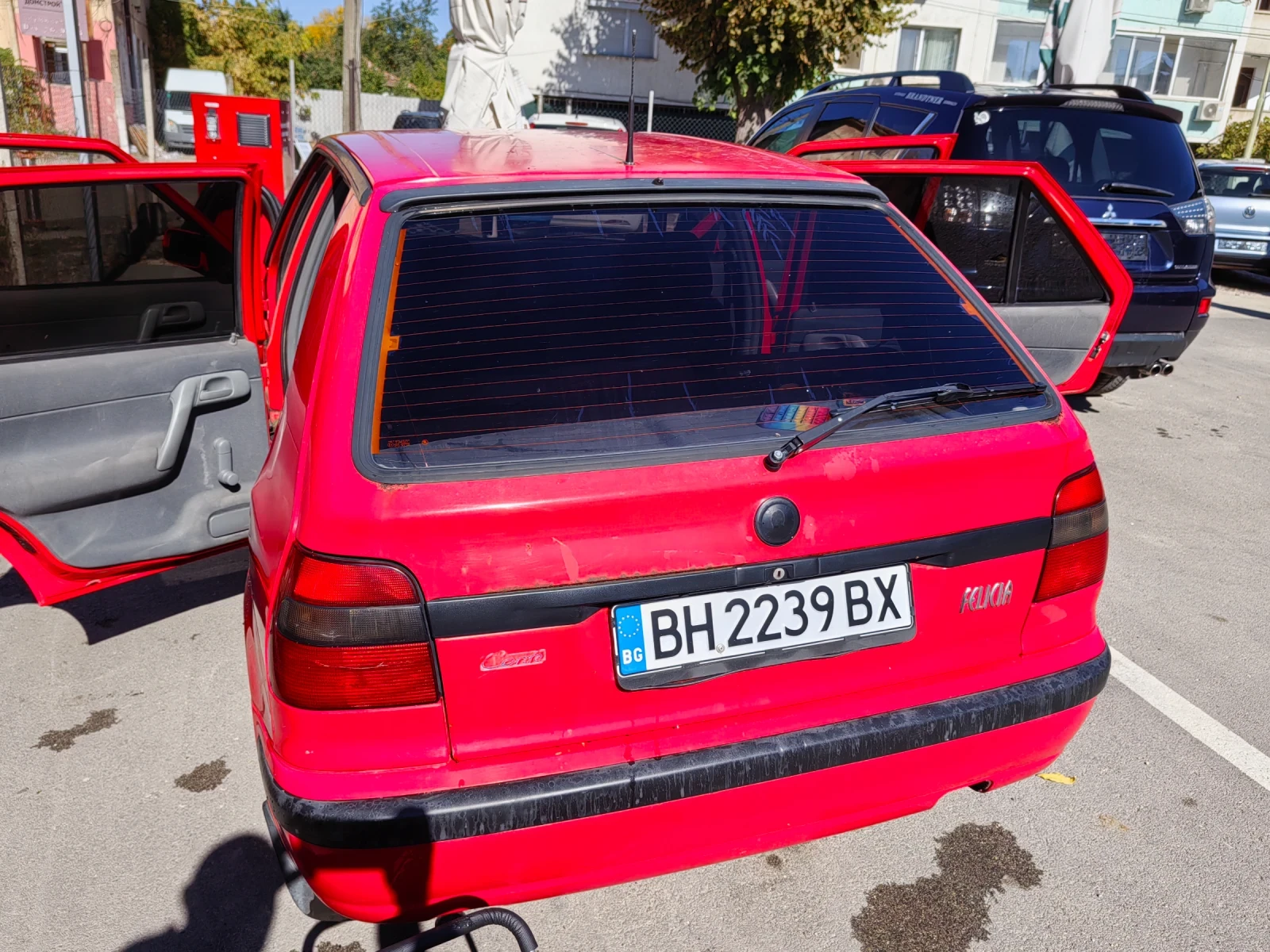 Skoda Felicia 1.3 mpi, снимка 2 - Автомобили и джипове - 56533367