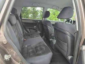 Honda Cr-v 2.2i-DTEC-150кс= 6ск= 4х4= НАВИ= СЕРВ.ИСТОРИЯ, снимка 14