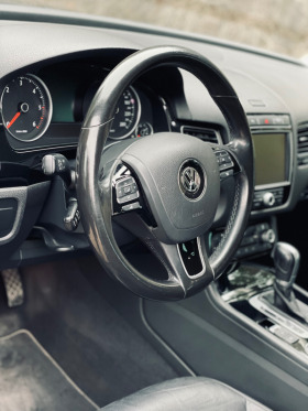 VW Touareg 3.0 TDI 112 000 км, снимка 5 - Автомобили и джипове - 44944121