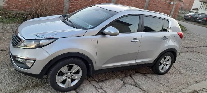 Kia Sportage, снимка 3 - Автомобили и джипове - 48538690