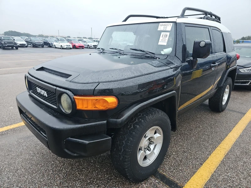 Toyota Fj cruiser, снимка 1 - Автомобили и джипове - 49110689