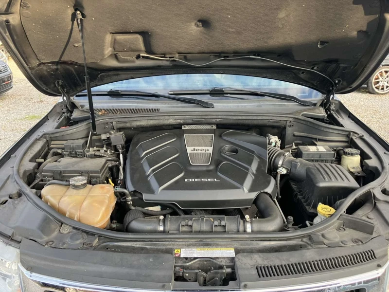 Jeep Grand cherokee, снимка 16 - Автомобили и джипове - 52011769