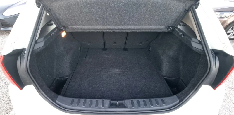 BMW X1 2.0d x-drive , снимка 16 - Автомобили и джипове - 52409793