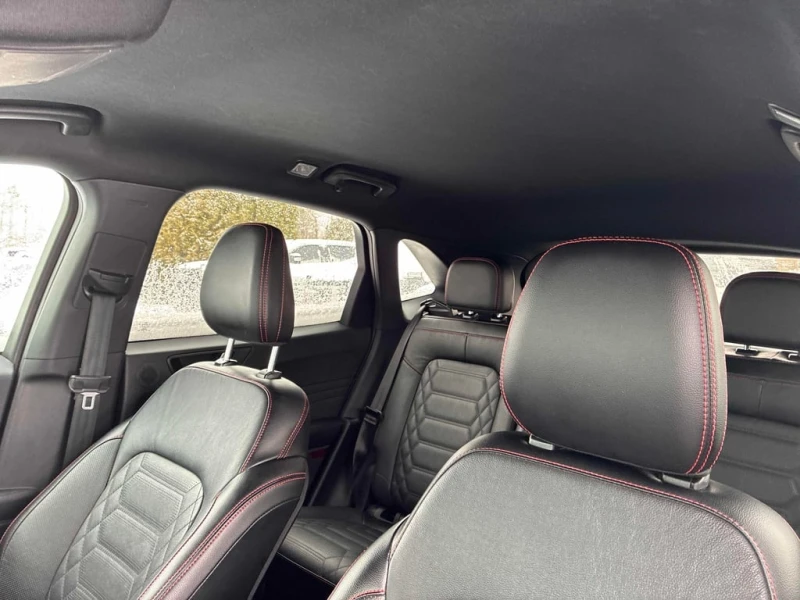 Ford Escape 2023 ST Line Elite * CARFAX * БЕЗ ПЪРВОНАЧАЛНА, снимка 10 - Автомобили и джипове - 52943535