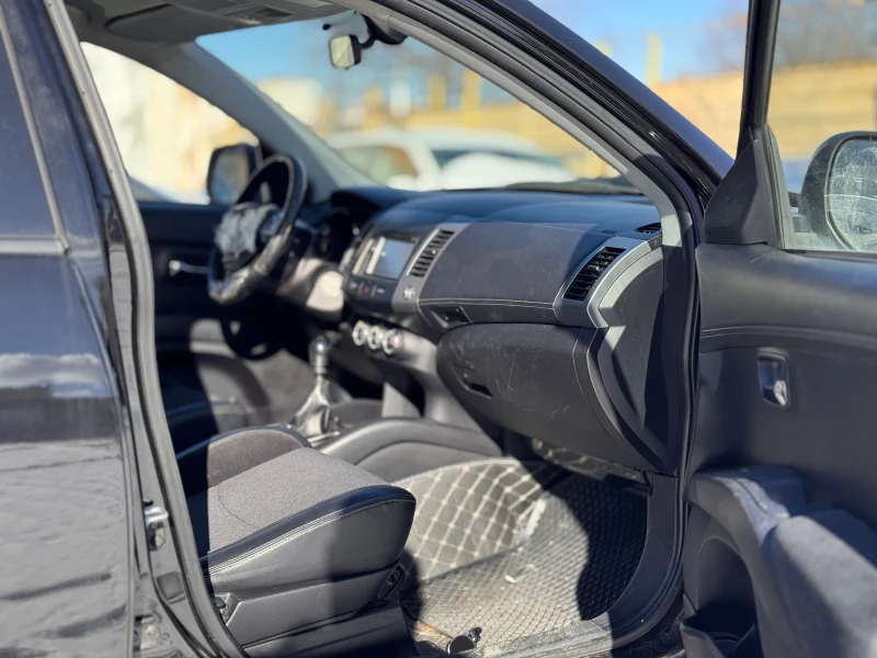 Peugeot 4007 2.2HDI 4x4 на части, снимка 7 - Автомобили и джипове - 53528101