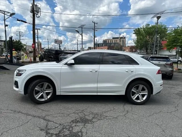 Audi Q8 55 TFSI Quattro - изображение 3