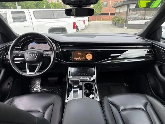 Audi Q8 55 TFSI Quattro - изображение 7
