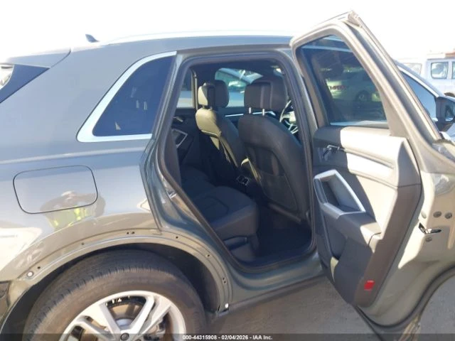 Audi Q3 PREMIUM 45 TFSI* S-Line QUATTRO* TIPTRONIC* PANO*  | Mobile.bg � ����������� 11