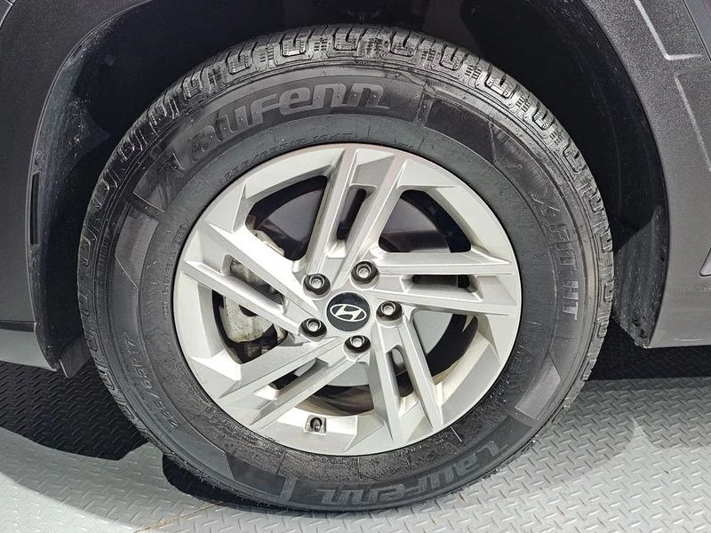 Hyundai Tucson 2.0 Automatic, снимка 5 - Автомобили и джипове - 55658685