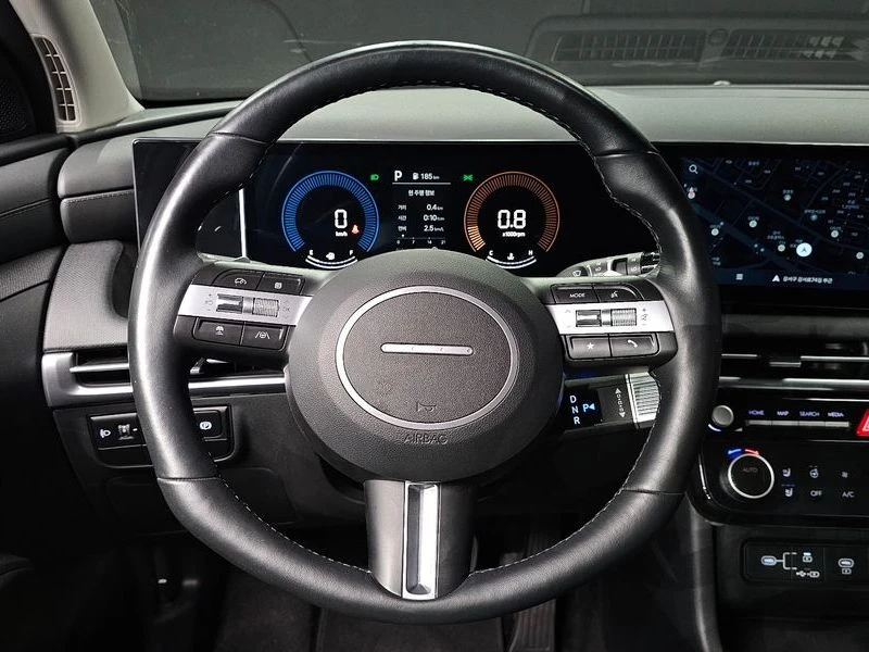 Hyundai Tucson 2.0 Automatic, снимка 8 - Автомобили и джипове - 55658685