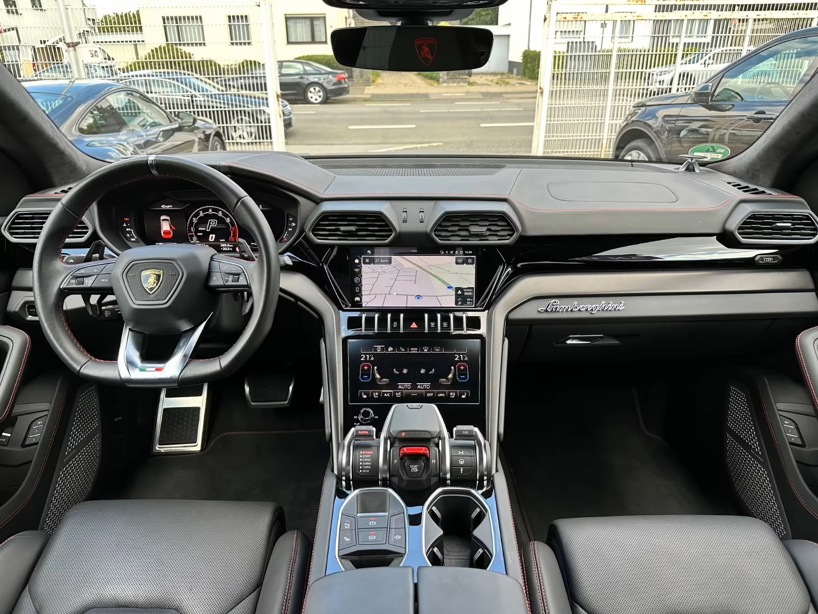 Lamborghini Urus S 4.0 V8 STYLEPACK/PANO/B&0/HEADUP - изображение 7