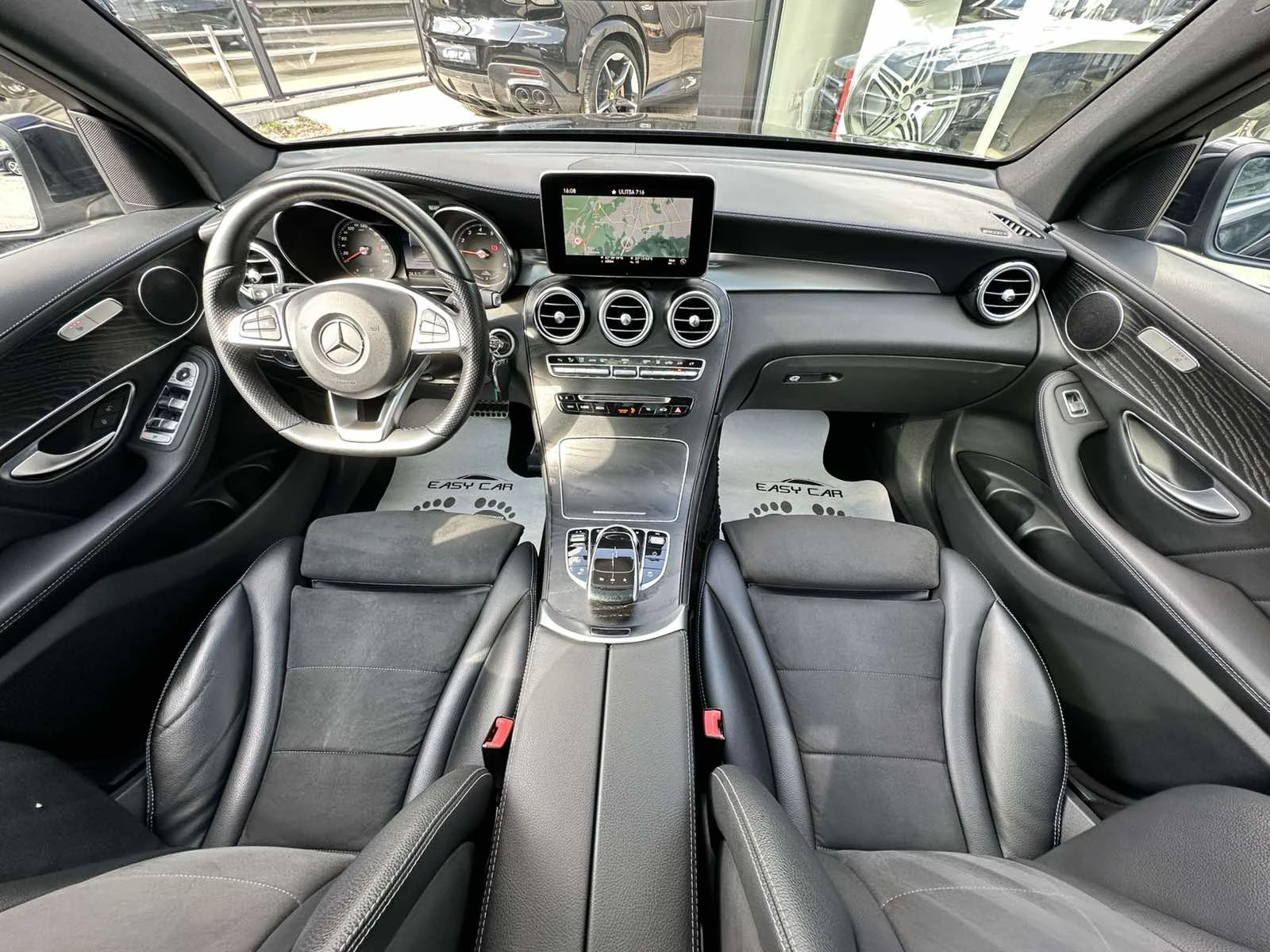 Mercedes-Benz GLC 350 e 4M/ PANO/NAVI - изображение 8