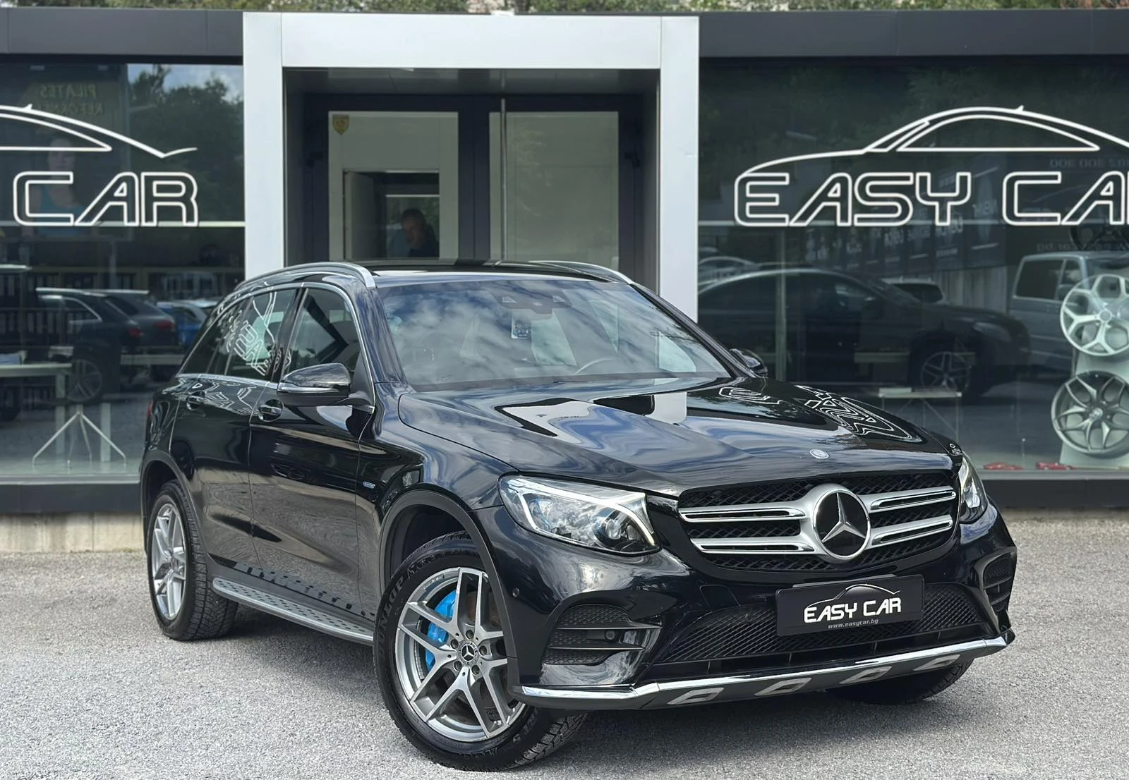 Mercedes-Benz GLC 350 e 4M/ PANO/NAVI - изображение 2