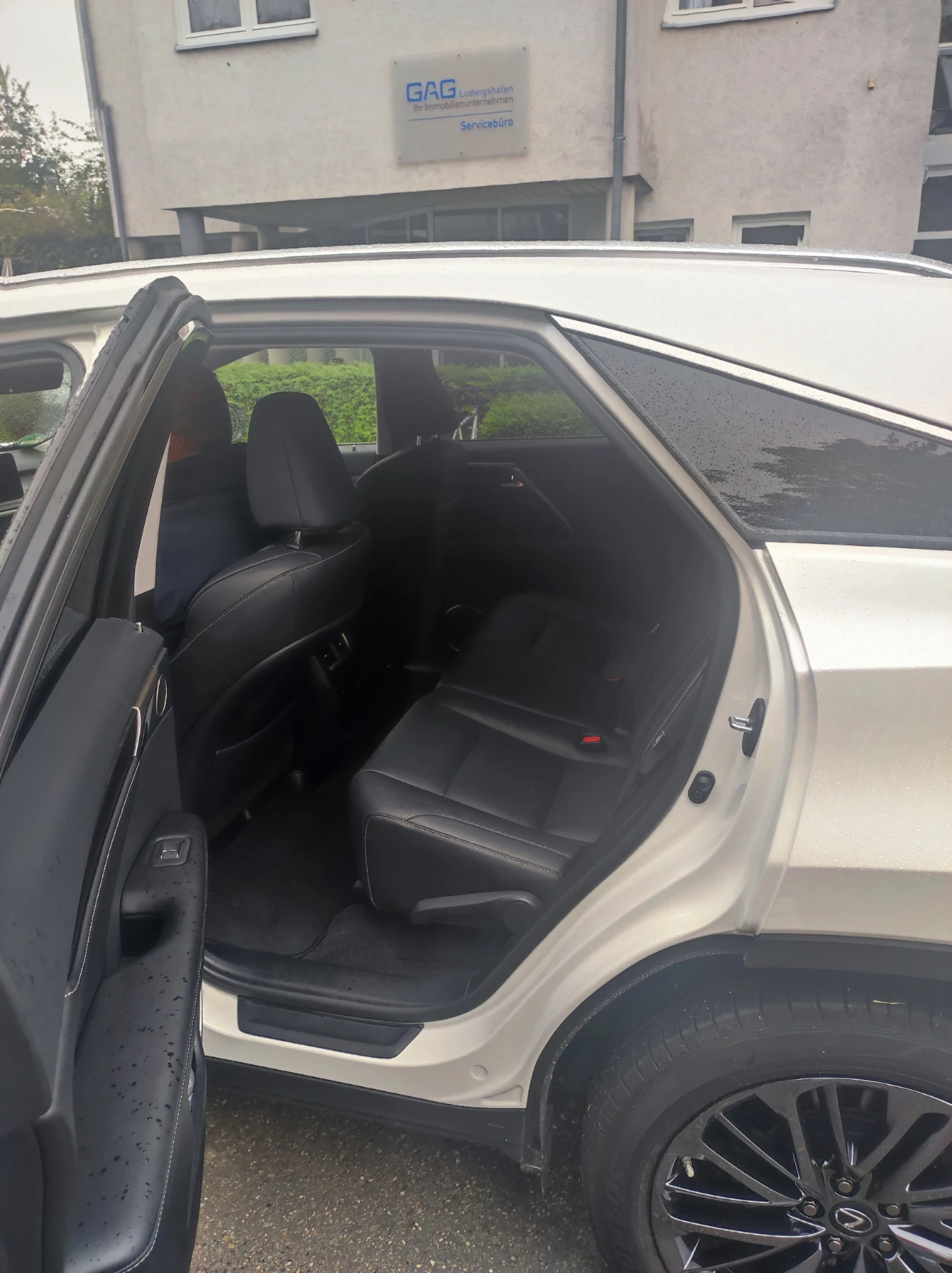 Lexus RX 450h  - изображение 5