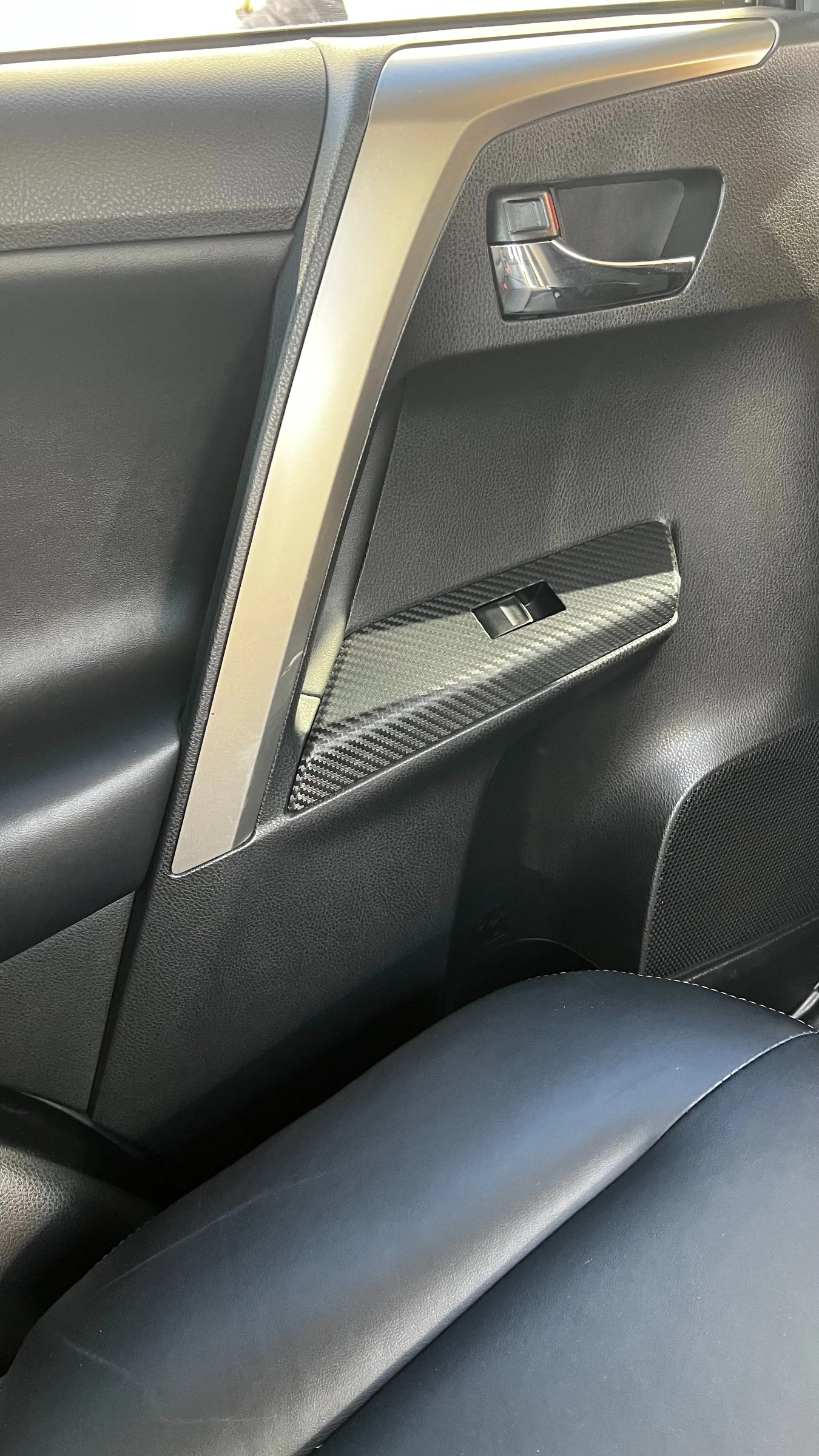 Toyota Rav4 2.0i 4x4 AWD Автоматик | Mobile.bg — изображение 6