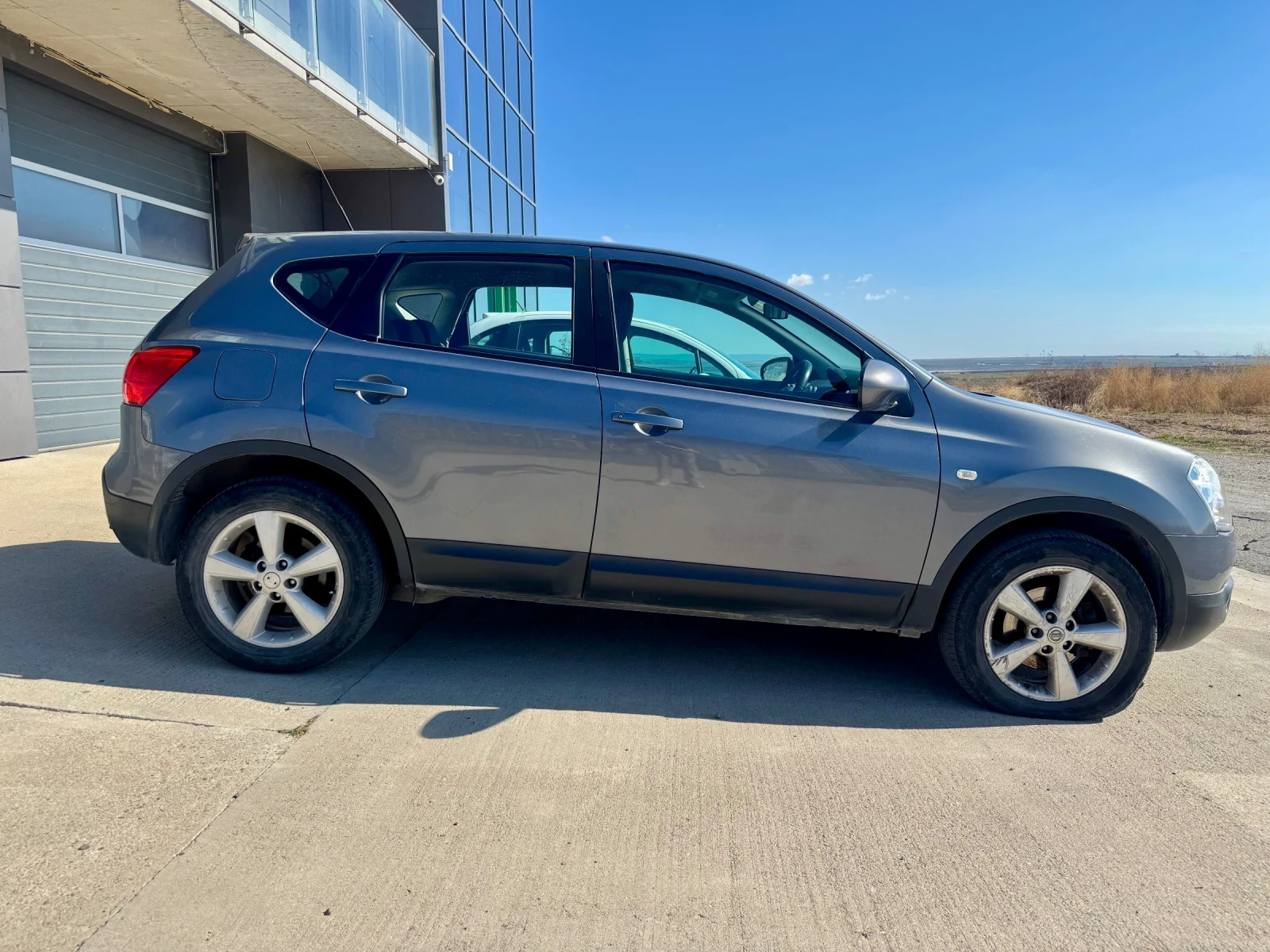 Nissan Qashqai 1.5 DCI - Десен Волан - изображение 6