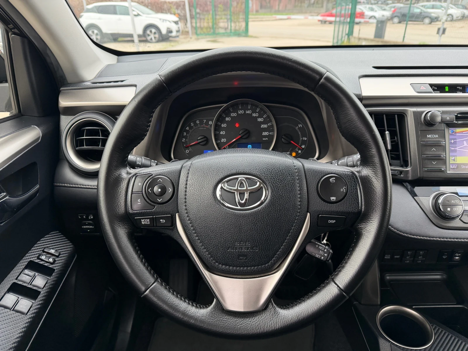 Toyota Rav4 2.0i 152 к.с. 4x4 + Швейцария+  - изображение 10
