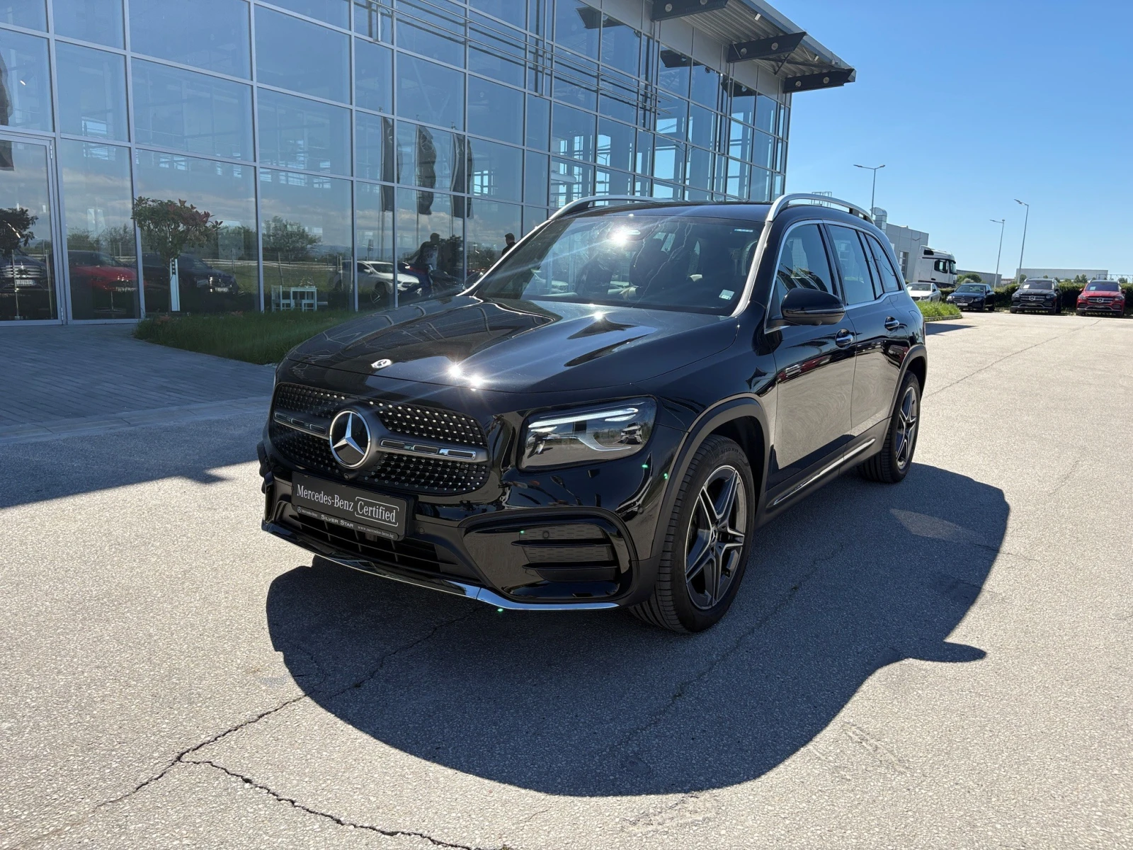 Mercedes-Benz GLB 200d 4MATIC 6+ 1
