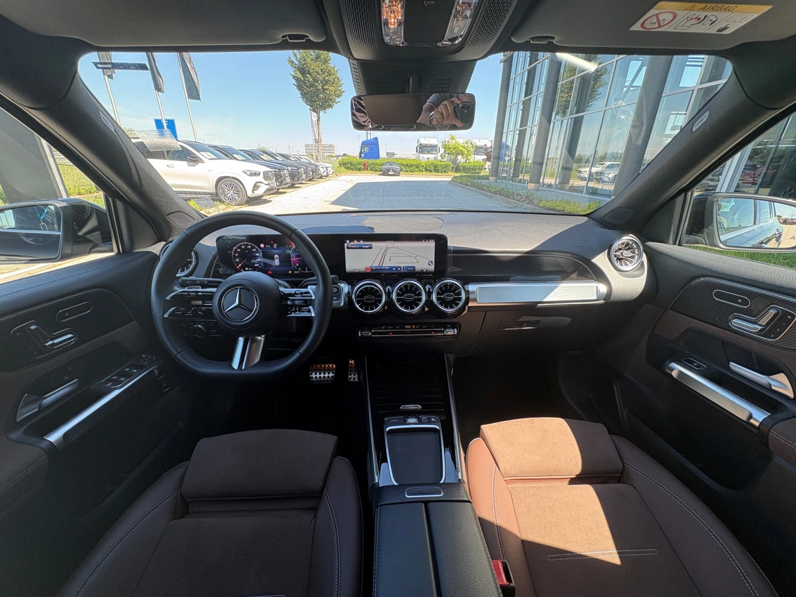 Mercedes-Benz GLB 200d 4MATIC 6+ 1, снимка 8 - Автомобили и джипове - 53335418