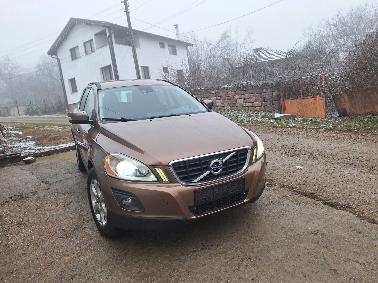 Volvo XC60 2.4 163кс  - изображение 4
