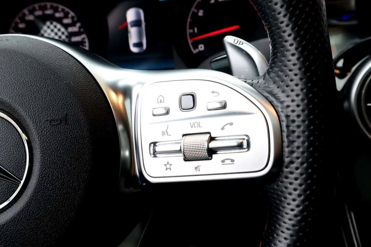 Mercedes-Benz GLC 43 AMG * CARFAX * Дистроник * Burmester * , снимка 16 - Автомобили и джипове - 53963402