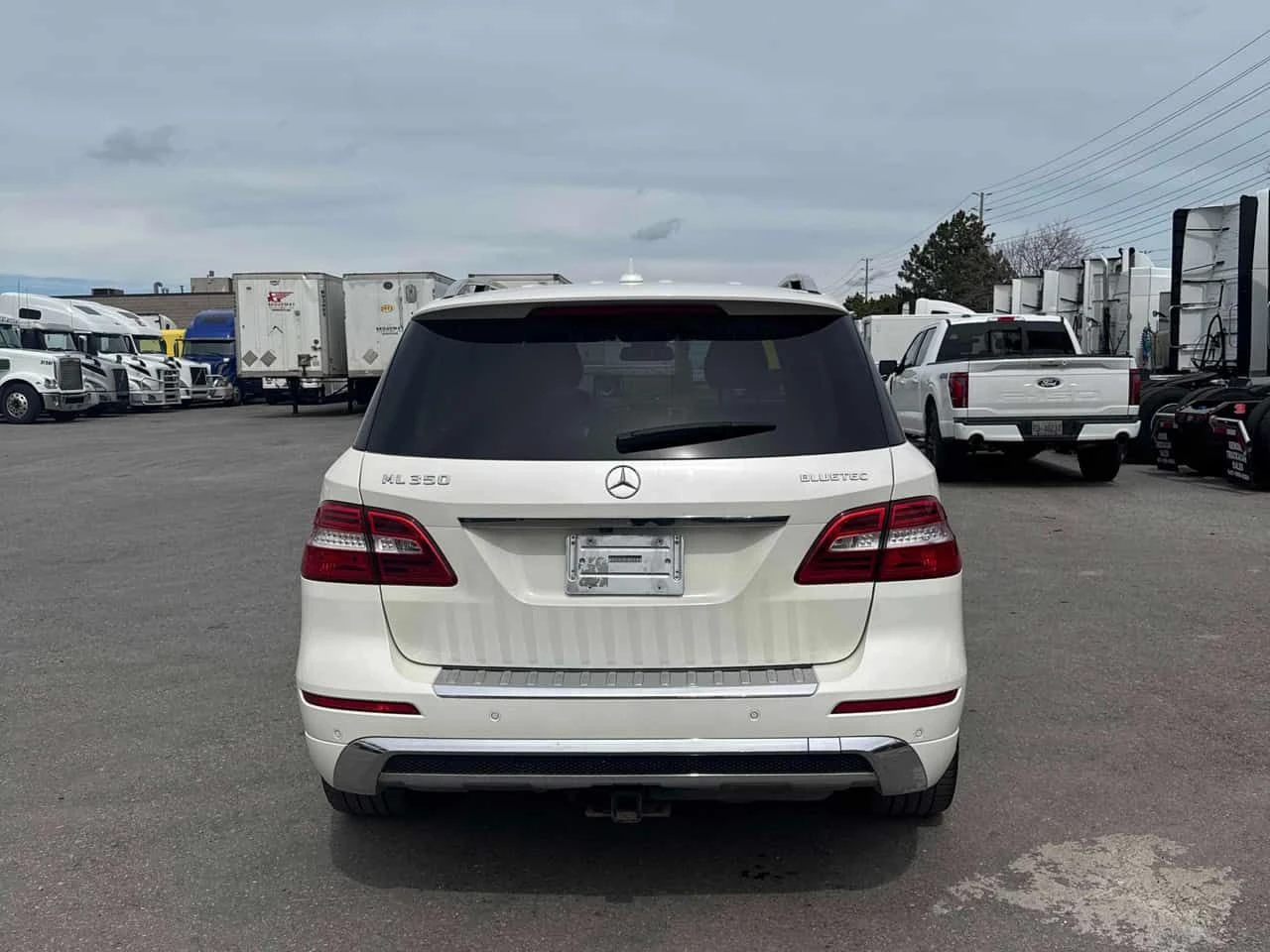 Mercedes-Benz ML 350 * BlueTEC * CARFAX * ЦЕНА ДО БГ, снимка 5 - Автомобили и джипове - 54240032