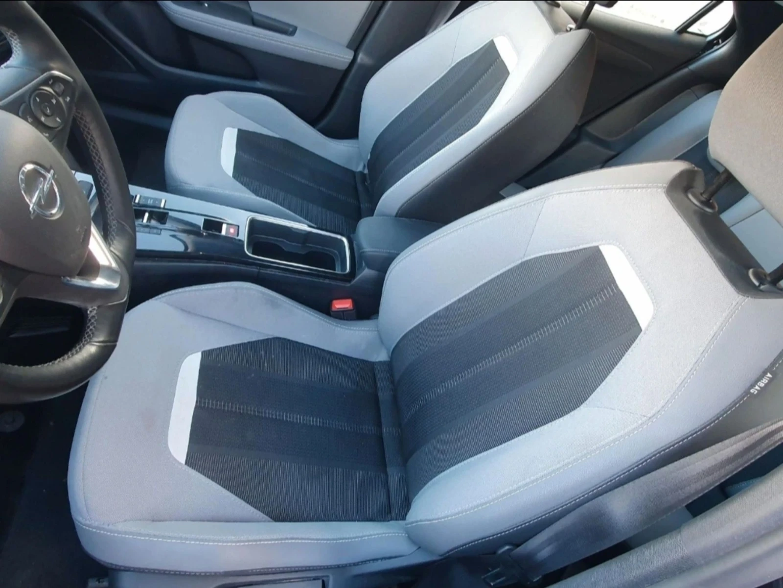 Opel Mokka E 50kW 136hp, снимка 2 - Автомобили и джипове - 54336053