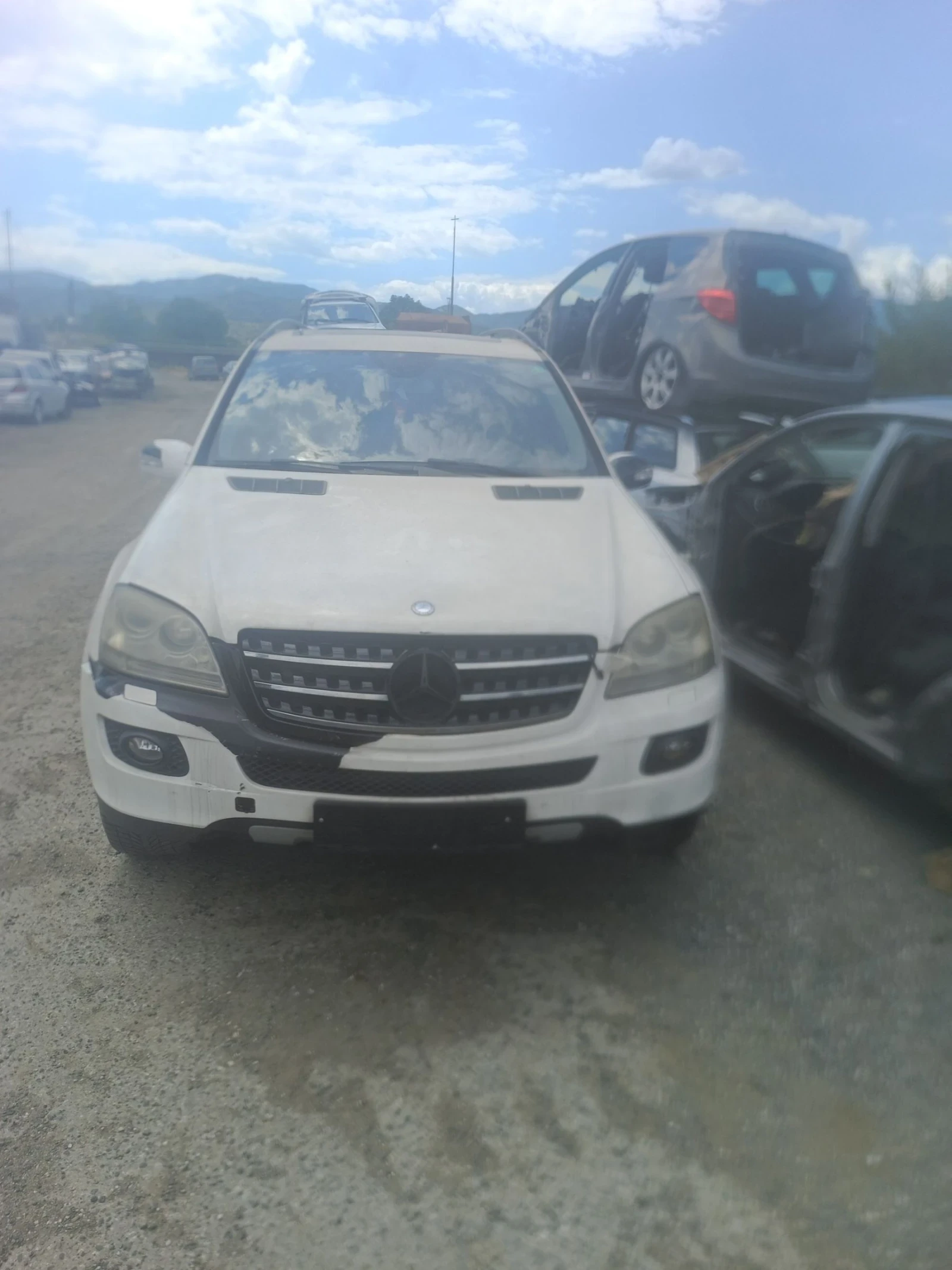Mercedes-Benz ML 350, снимка 2 - Автомобили и джипове - 54973792