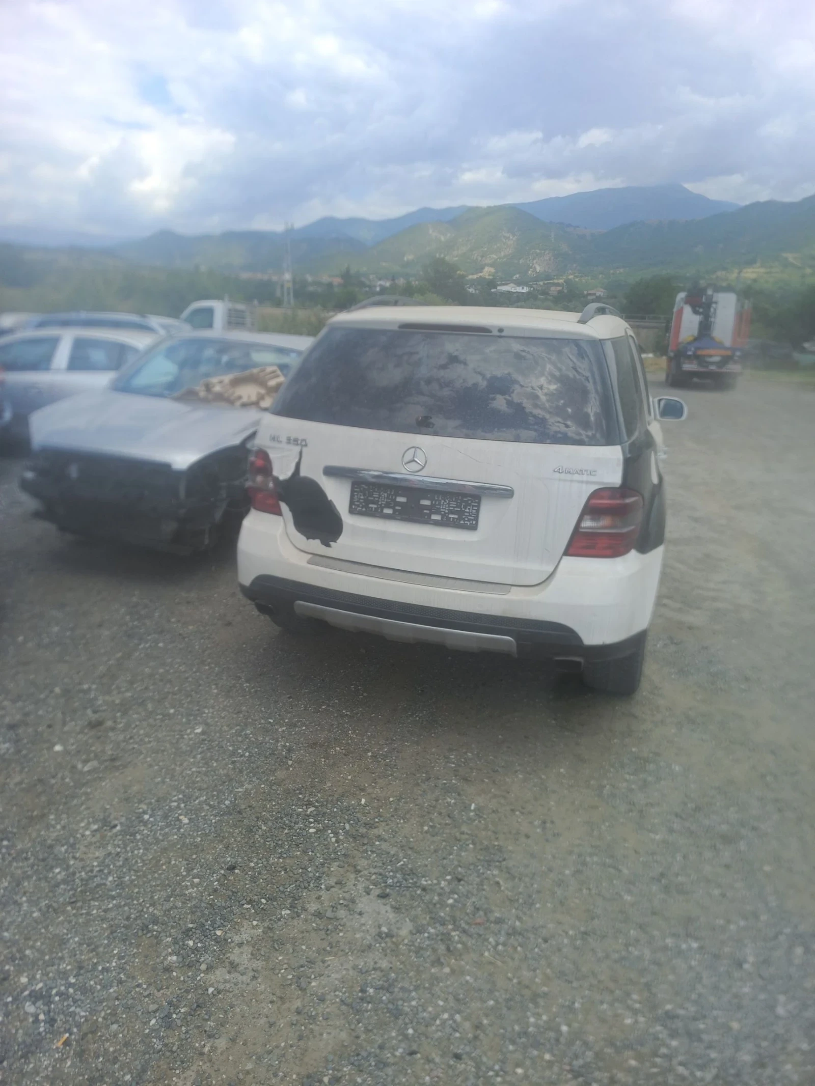 Mercedes-Benz ML 350, снимка 4 - Автомобили и джипове - 54973792