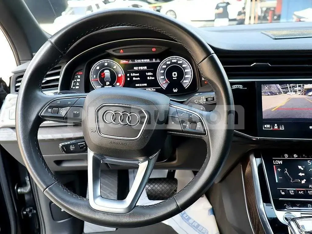 Audi Q7 ОБДУХВАНЕ * ДИСТРОНИК * HEAD-UP * B&O * * , снимка 8 - Автомобили и джипове - 54999456