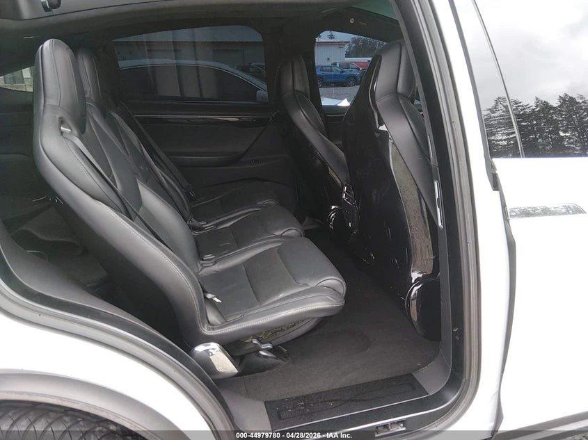 Tesla Model X * D75* KEYLESS* Camera* 360* PANO* , снимка 17 - Автомобили и джипове - 55046236