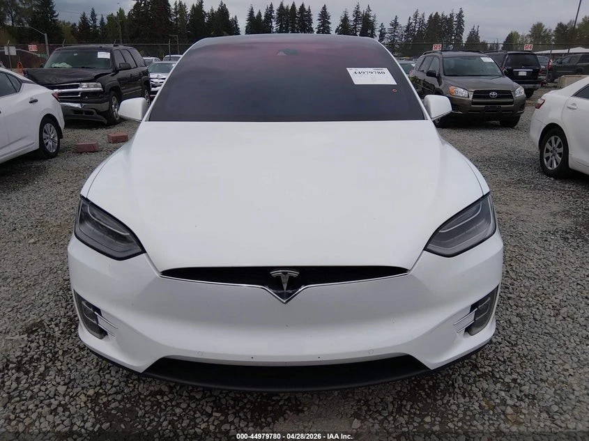 Tesla Model X * D75* KEYLESS* Camera* 360* PANO* , снимка 2 - Автомобили и джипове - 55046236