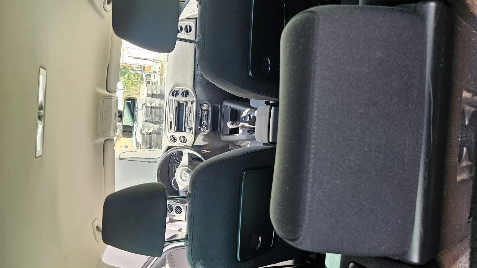 VW Tiguan 2.0tdi.110ks.6skop.klimatron, снимка 2 - Автомобили и джипове - 55455840